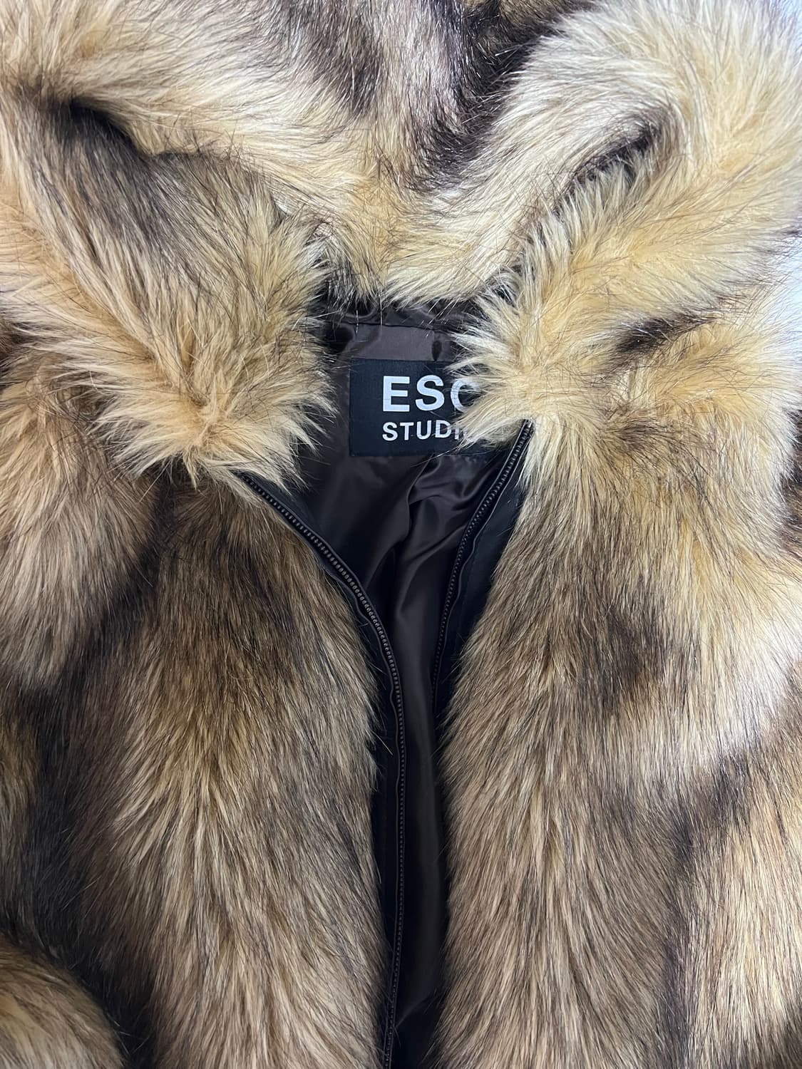 esc studio 퍼 자켓 상품이미지3