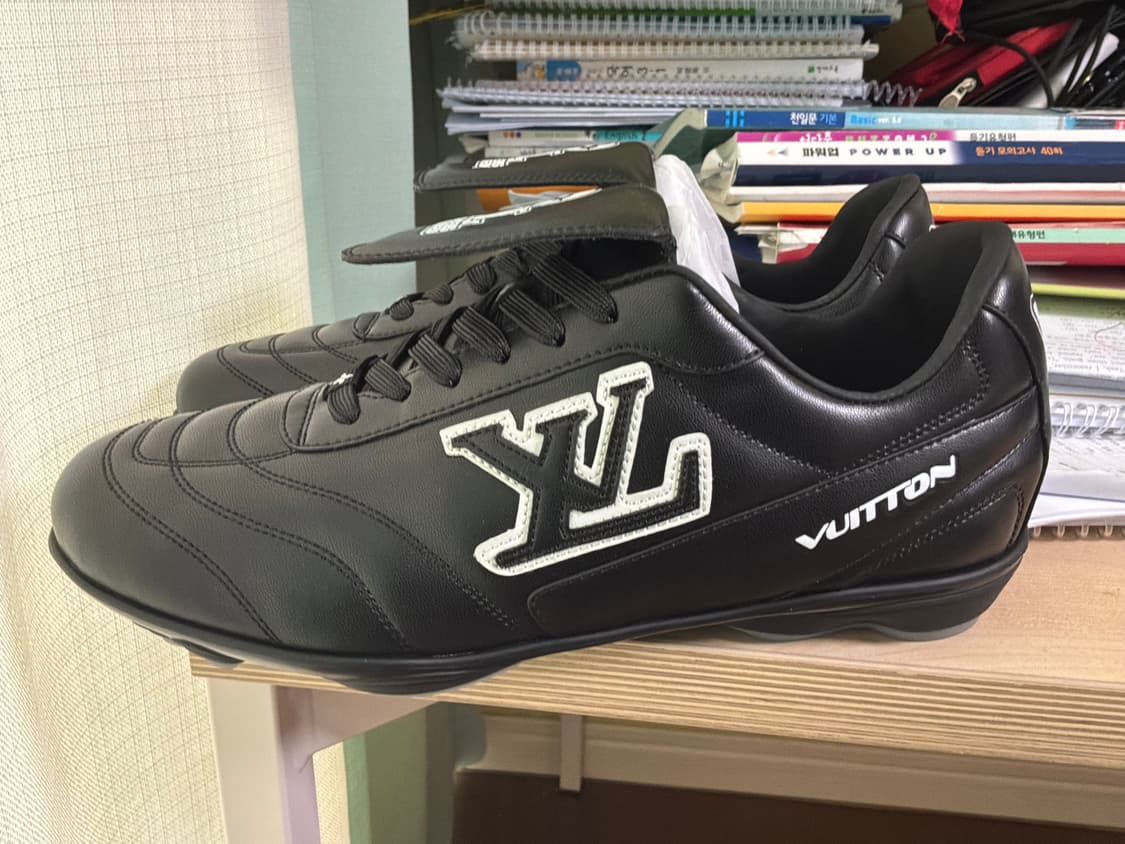 루이비통 싸커슈즈 상품이미지2
