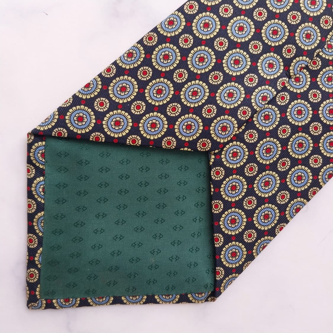 앤드류스타이 메달리온 패턴 넥타이 10.2cm S~A+등급 K2434
 상품이미지8