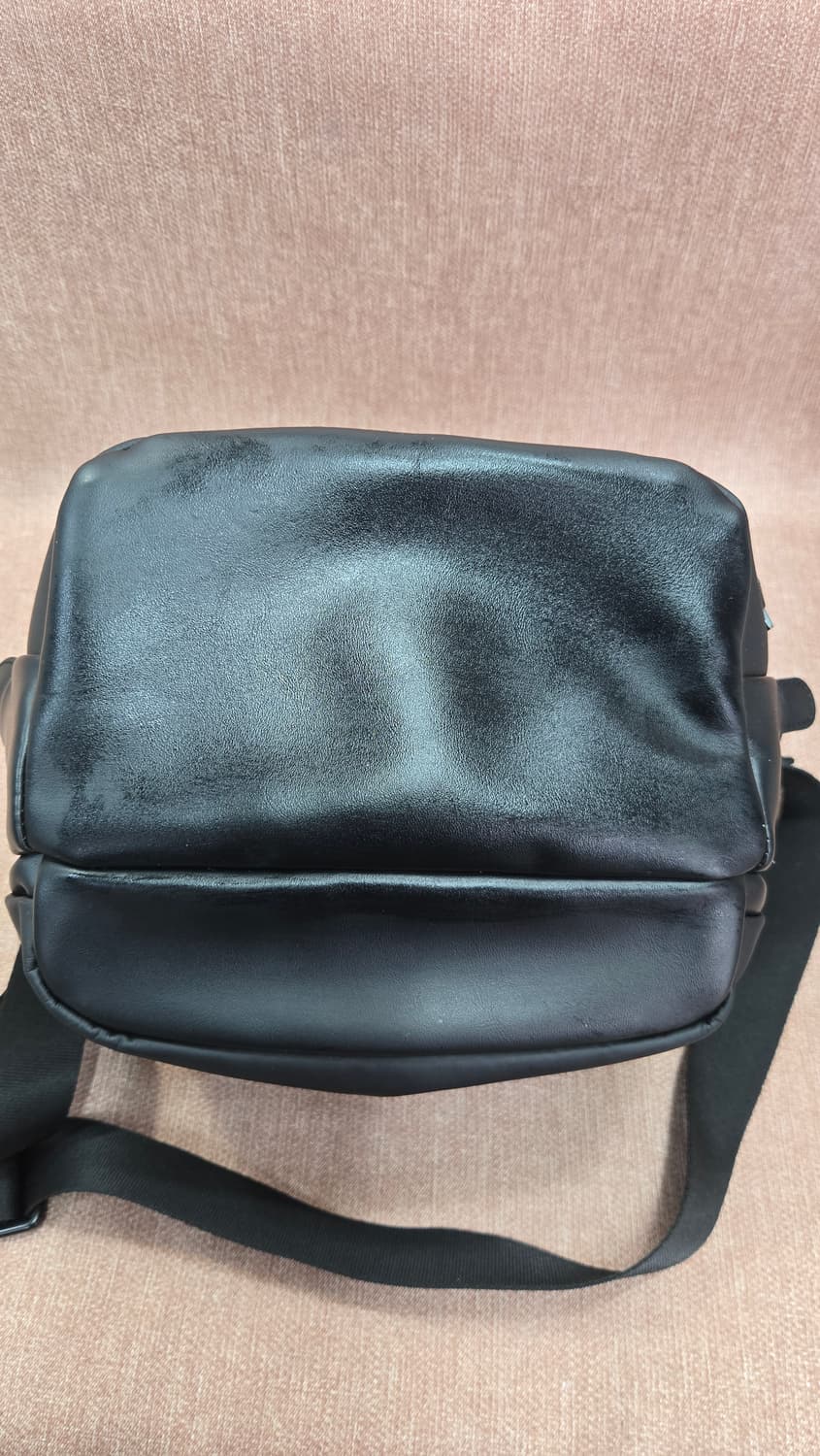 데상트 블랙 토트백 겸 숄더백 골프 상품이미지5