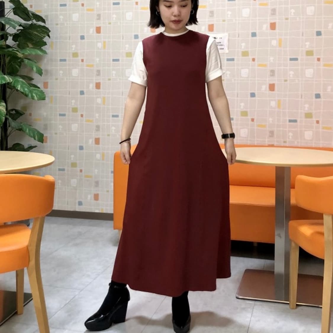 유니클로 콜라보 하나타지마 슬리브리스 롱 플레어 드레스 상품이미지4