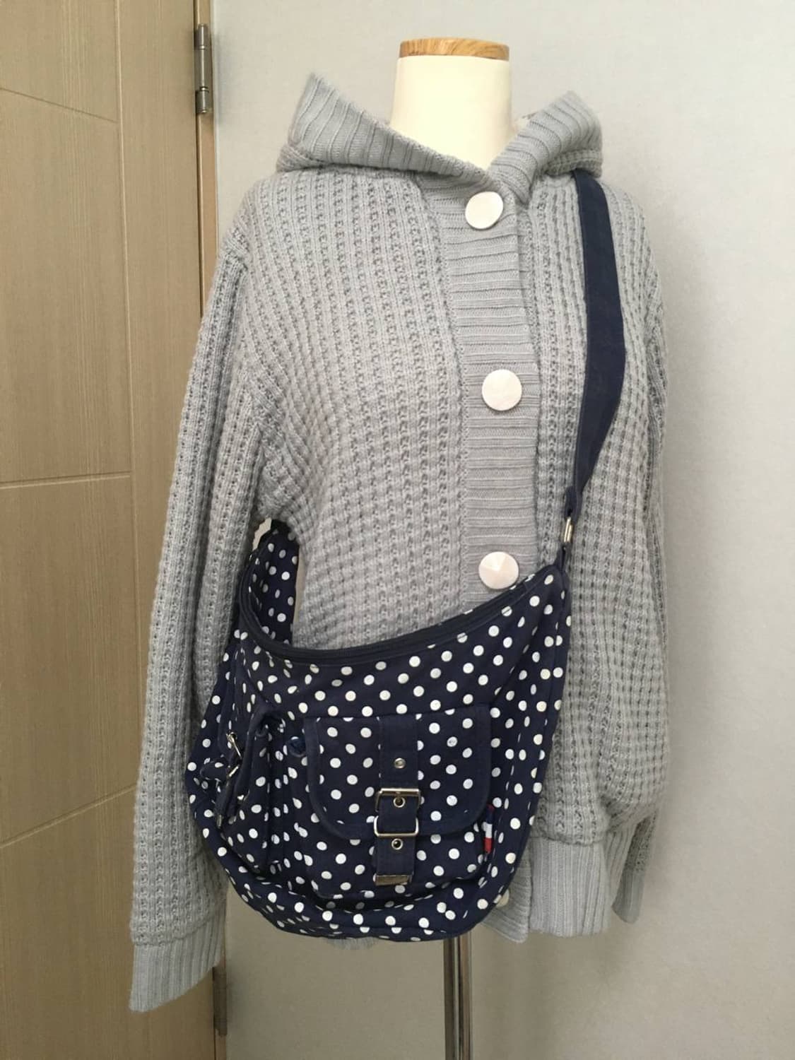 일본빈티지 뮤트 소라그레이 퍼 니트 후드집업 하구미 핀터깔 상품이미지3