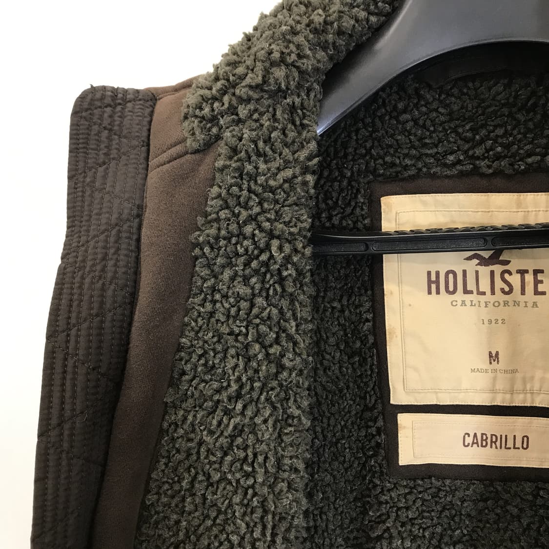 홀리스터 CABRILLO 울프죠 풀집업자켓 [M] 상품이미지3