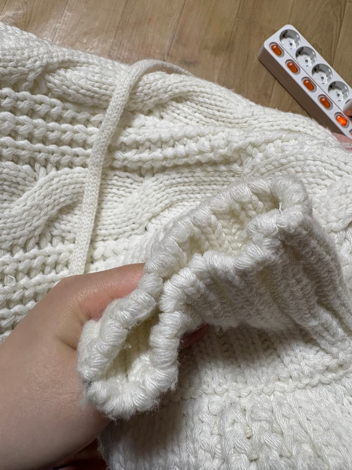 쓰리타임즈 케이블 배기 볼레로 23fw 버전 아이보리 상품이미지8