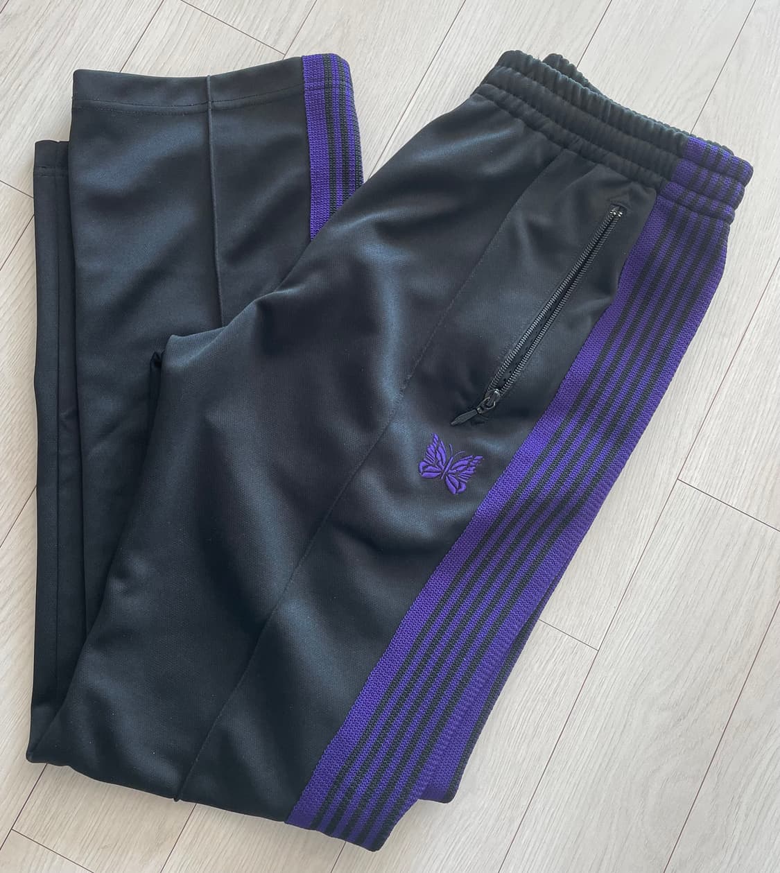 니들스 트랙팬츠 S사이즈 스트레이트핏 상품이미지1