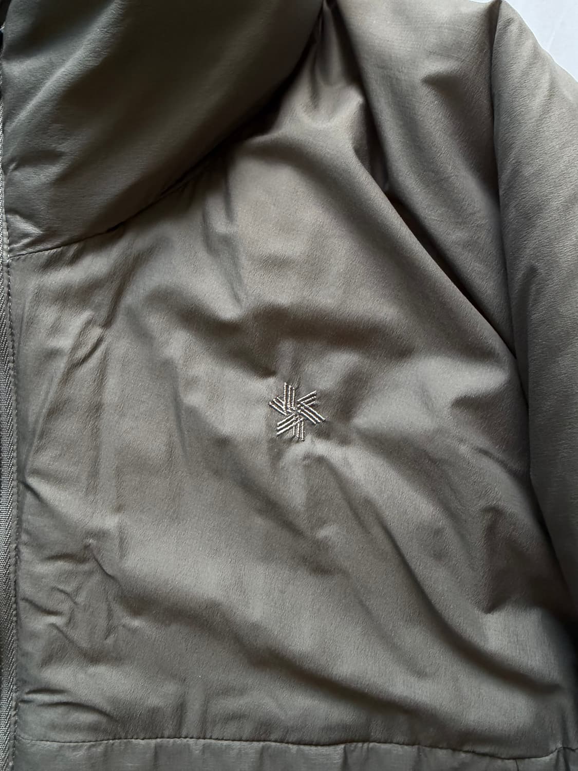 [3사이즈] 골드윈 고어텍스 퍼피 패딩 상품이미지4