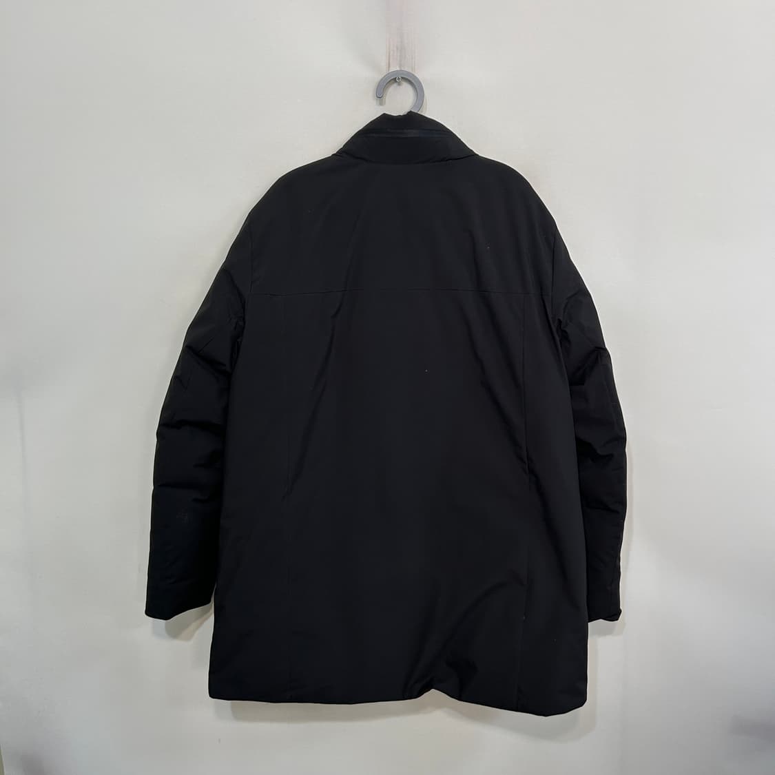 밀레 2022 남성 오리털 패딩 100 블랙 상태최상 상품이미지3