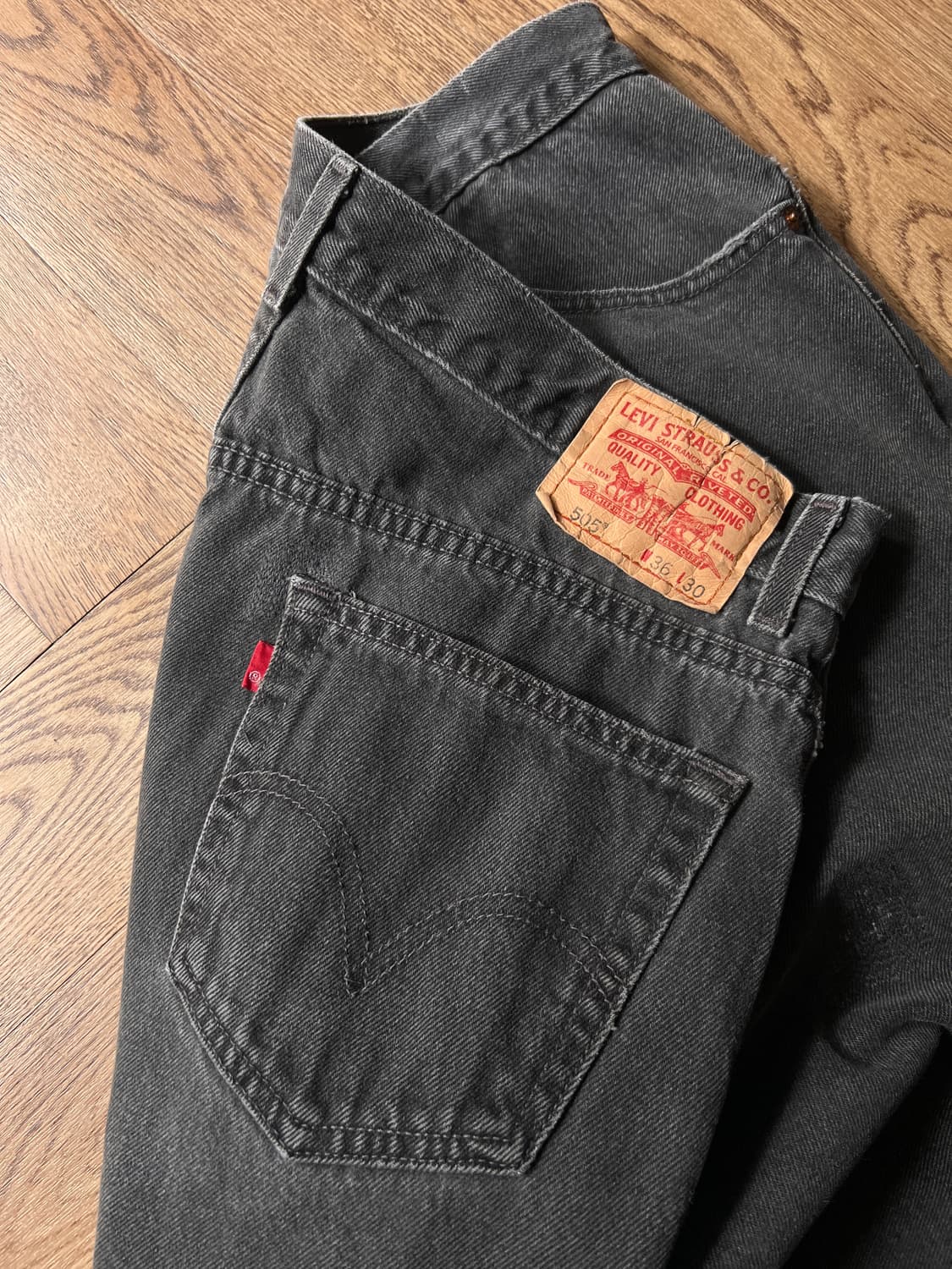 [36]00's 리바이스 505 블랭크탭 빈티지 워싱 흑청 데님 팬츠 상품이미지6