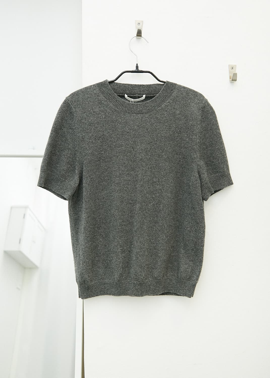 Back Detail Short Sleeve Sweater 상품이미지2