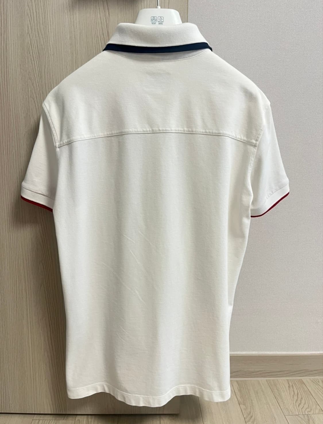 몽클레어 반팔 카라티 m 상품이미지3