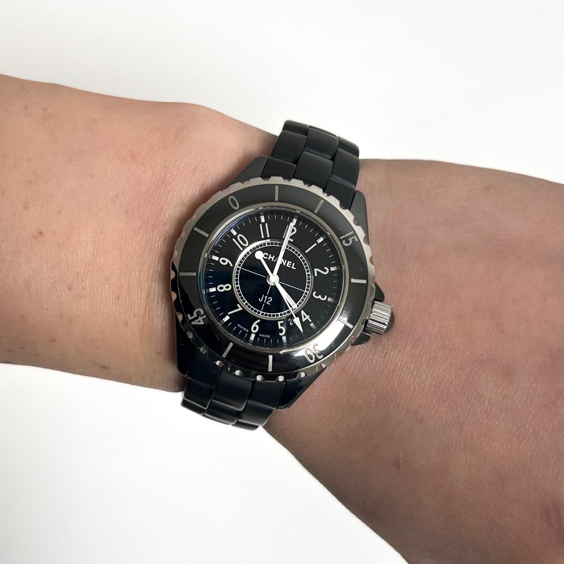 샤넬 j12 33mm 시계 상품이미지7