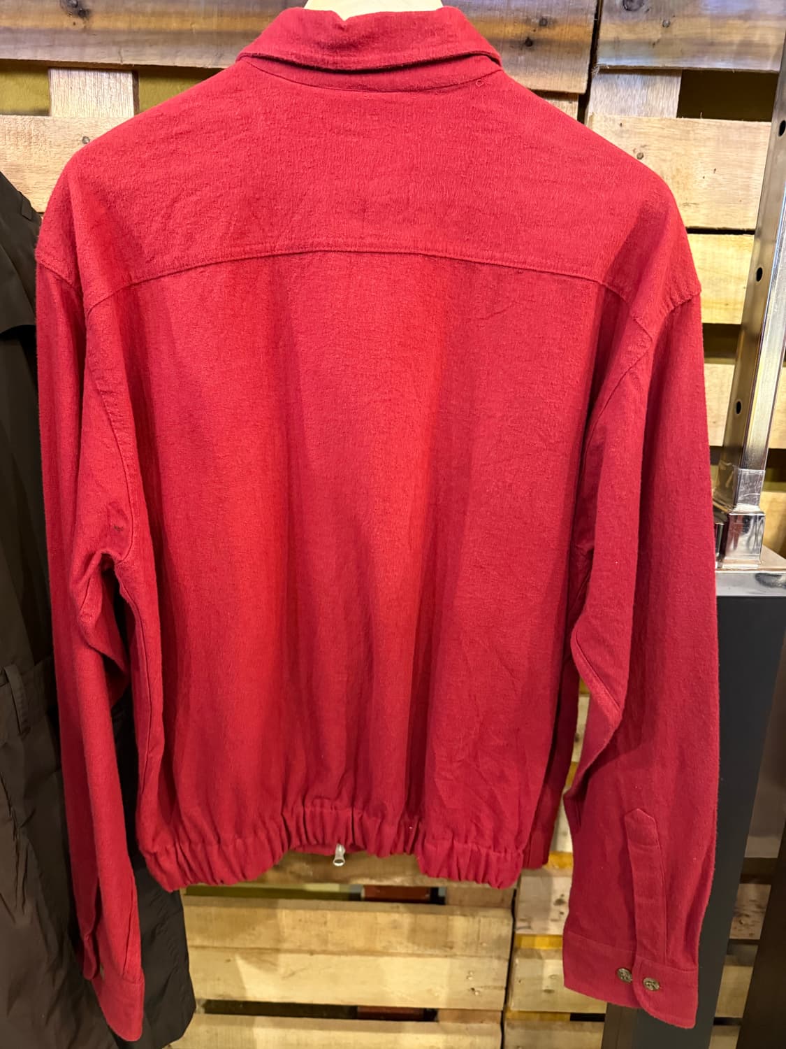 칼하트 레드 리메이크 셔츠 자켓 상품이미지2