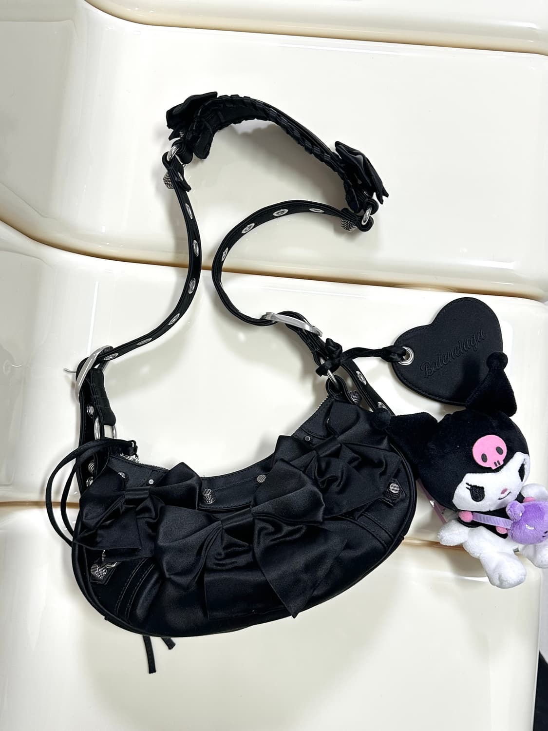 [SA급 정품] 발렌시아가 리본 르카골 블랙 상품이미지7