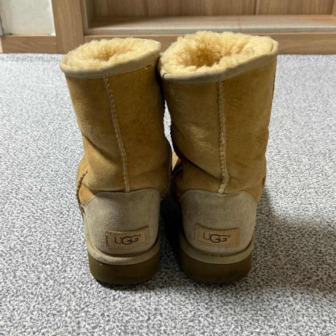 UGG 어그 양털 부츠 230 상품이미지3