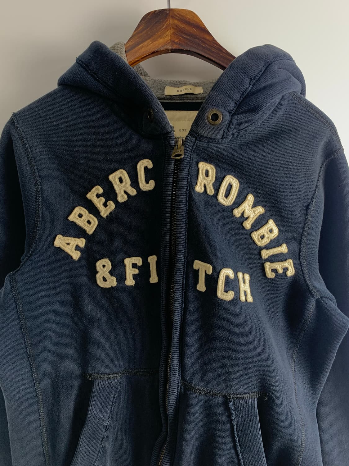아베크롬비 y2k 와투케 헤비코튼 네이비 후드집업 상품이미지4