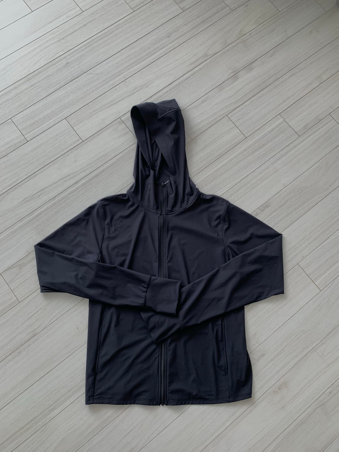 유니클로 에어리즘 풀집 후디 상품이미지3