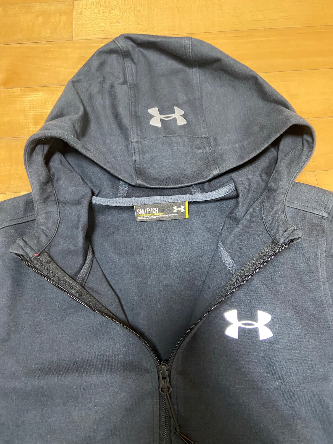 언더아머 자켓 S 상품이미지4