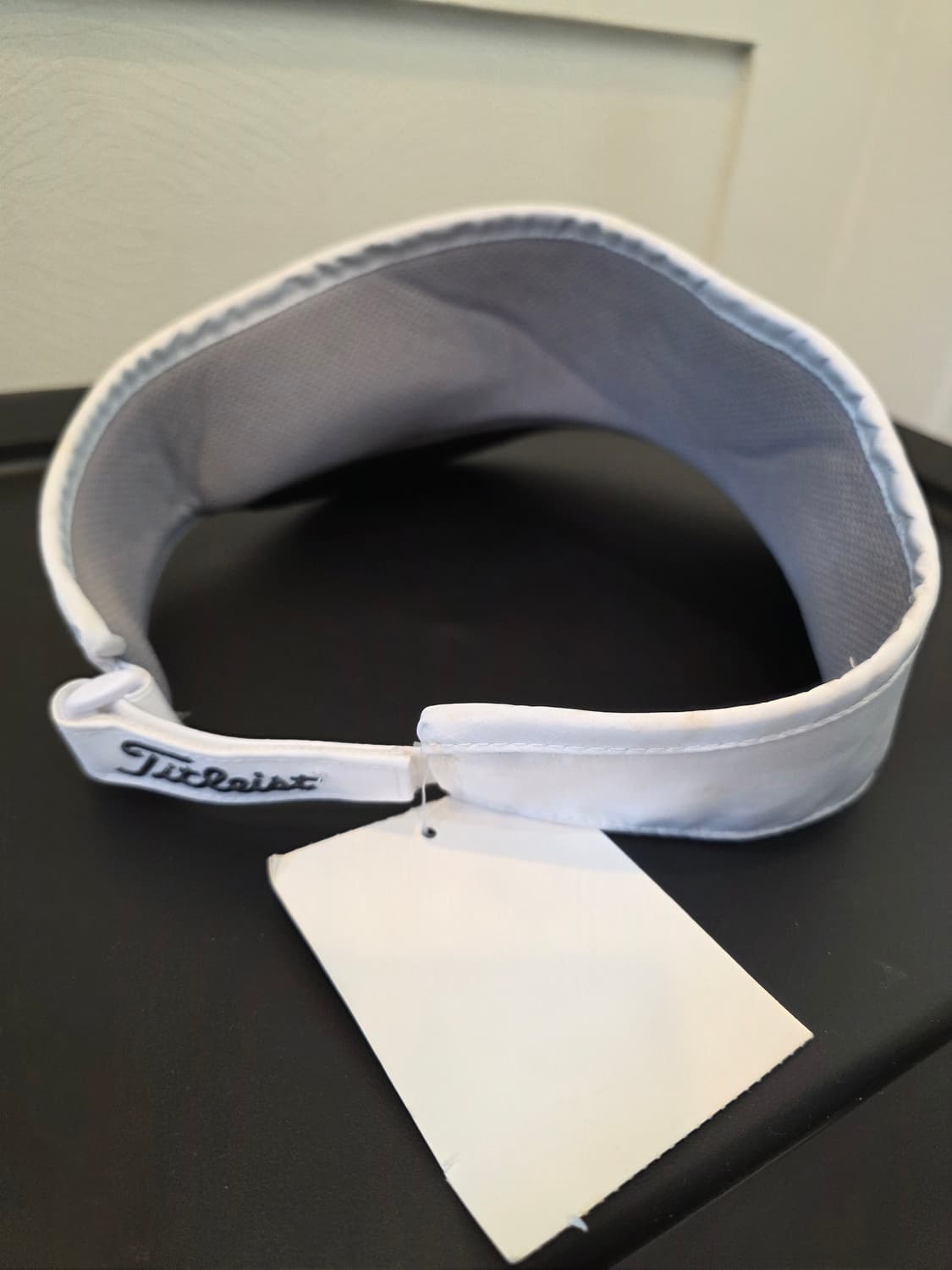 타이틀리스트 골프 투어퍼포먼스 바이저 화이트/블랙  56센치 상품이미지2