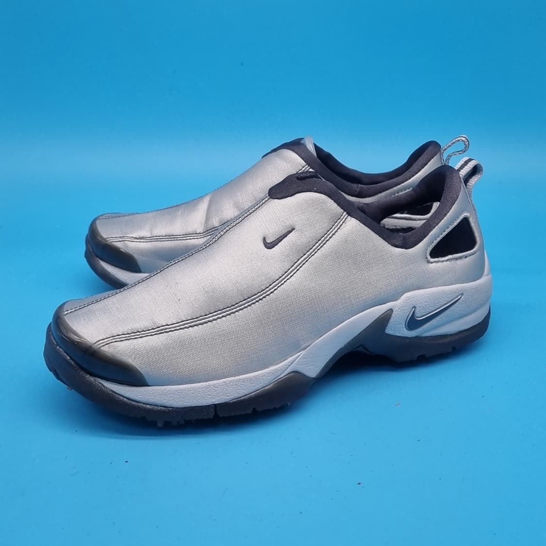 hhh 나이키 00S 스우시 메탈릭실버 240 상품이미지1