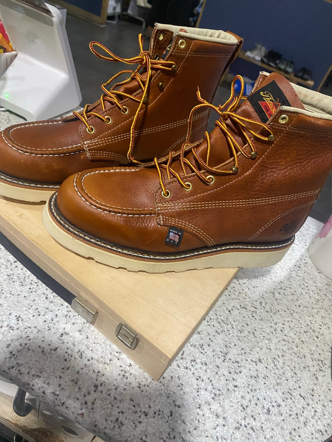 Thorogood 목토 워크 부츠 Made in USA(새상품) 상품이미지3