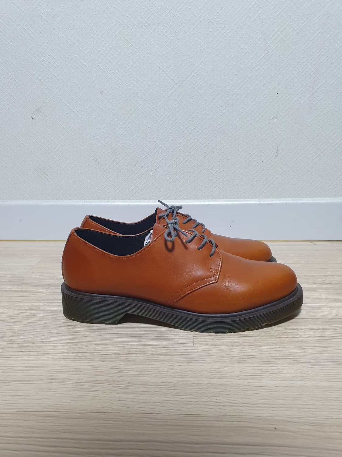 닥터마틴 1561 로퍼 270 상품이미지1