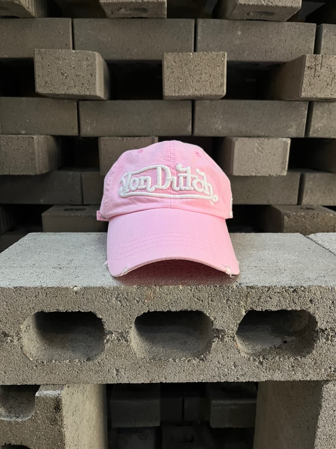 본 더치 로고 핑크 캡 상품이미지1