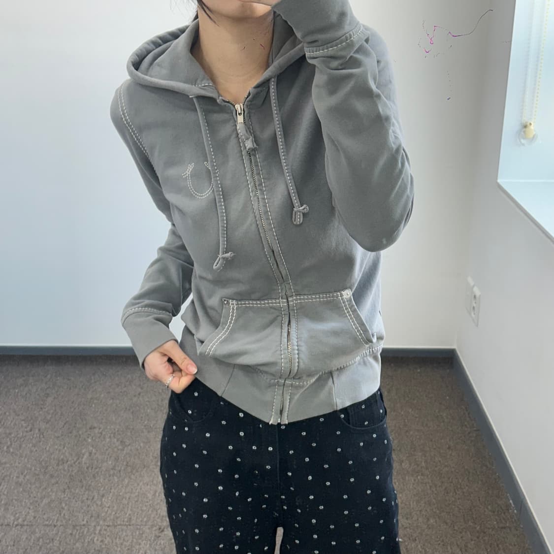 True religion 트루릴리젼 스티치 그레이 후드집업  상품이미지1