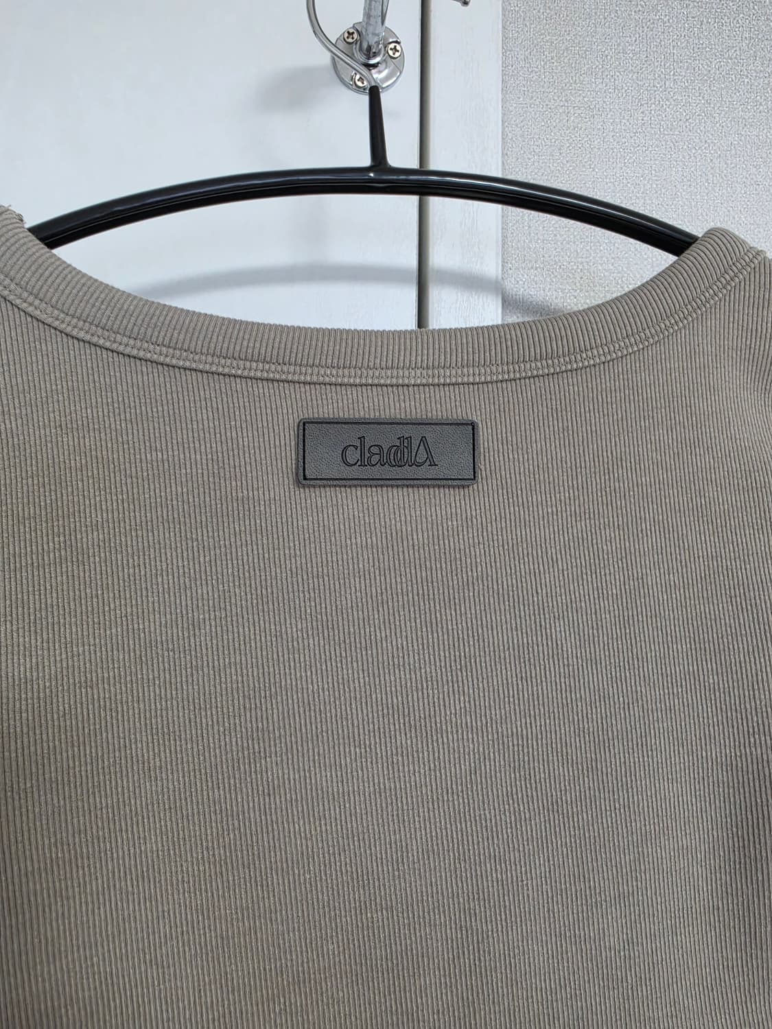 클라따 에센셜티 밀키카키 상품이미지2