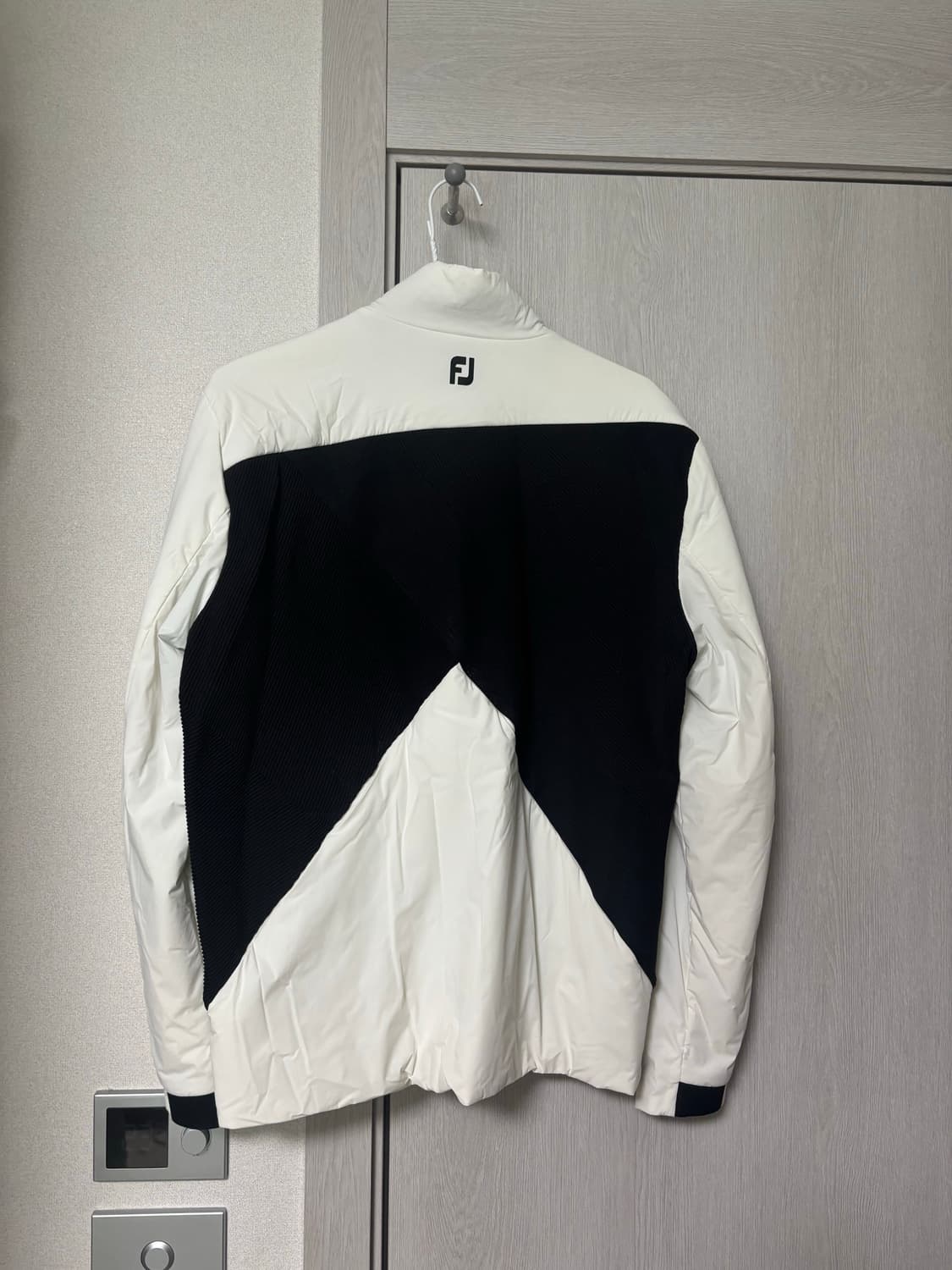 FJ풋조이 남녀공용 골프웨어 자켓 판매 (95) 상품이미지3