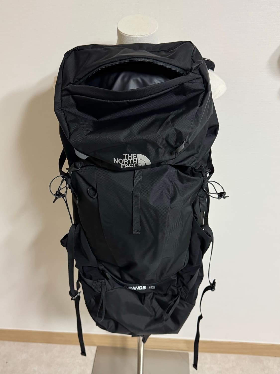 더노스페이스 우라노스 45 블랙 케이엠 사이즈 아웃도어잭 45L 상품이미지6