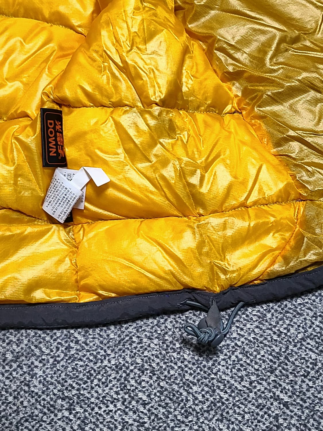 노스페이스 초경량 써미트 덕다운 패딩 베스트 조끼 90 상품이미지3