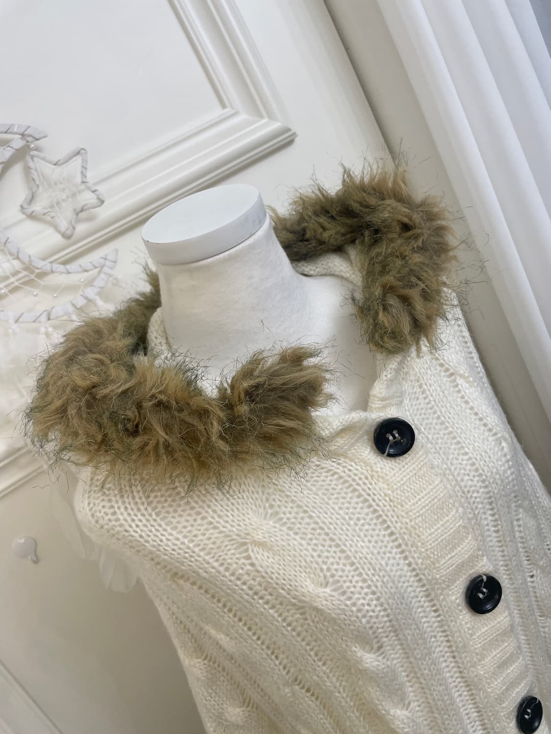 ivory twist knit brown fur cape 상품이미지7