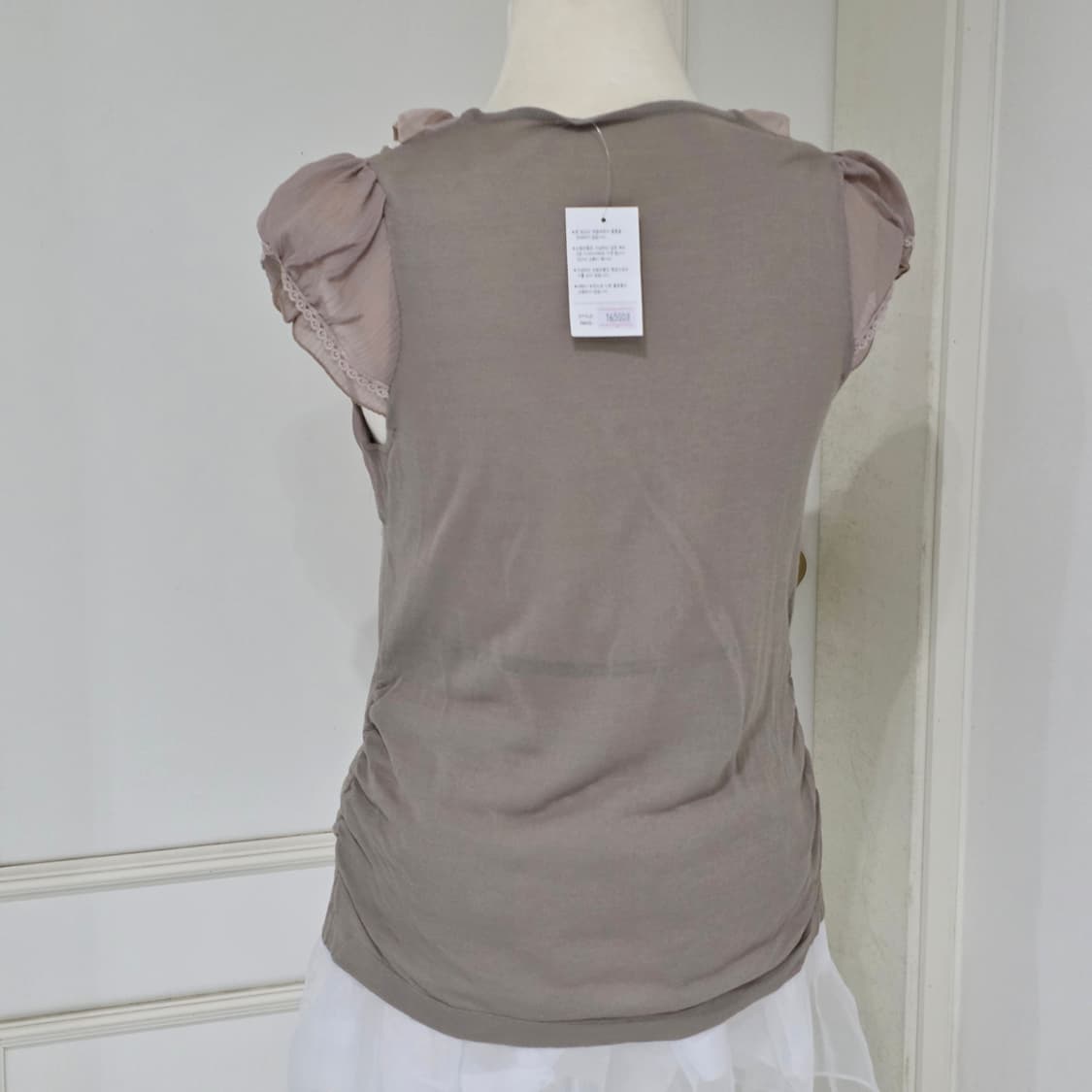 일본빈티지)초코라떼모리걸st 레이스 레이어드 프릴 셔링 반팔블라우스 상품이미지4