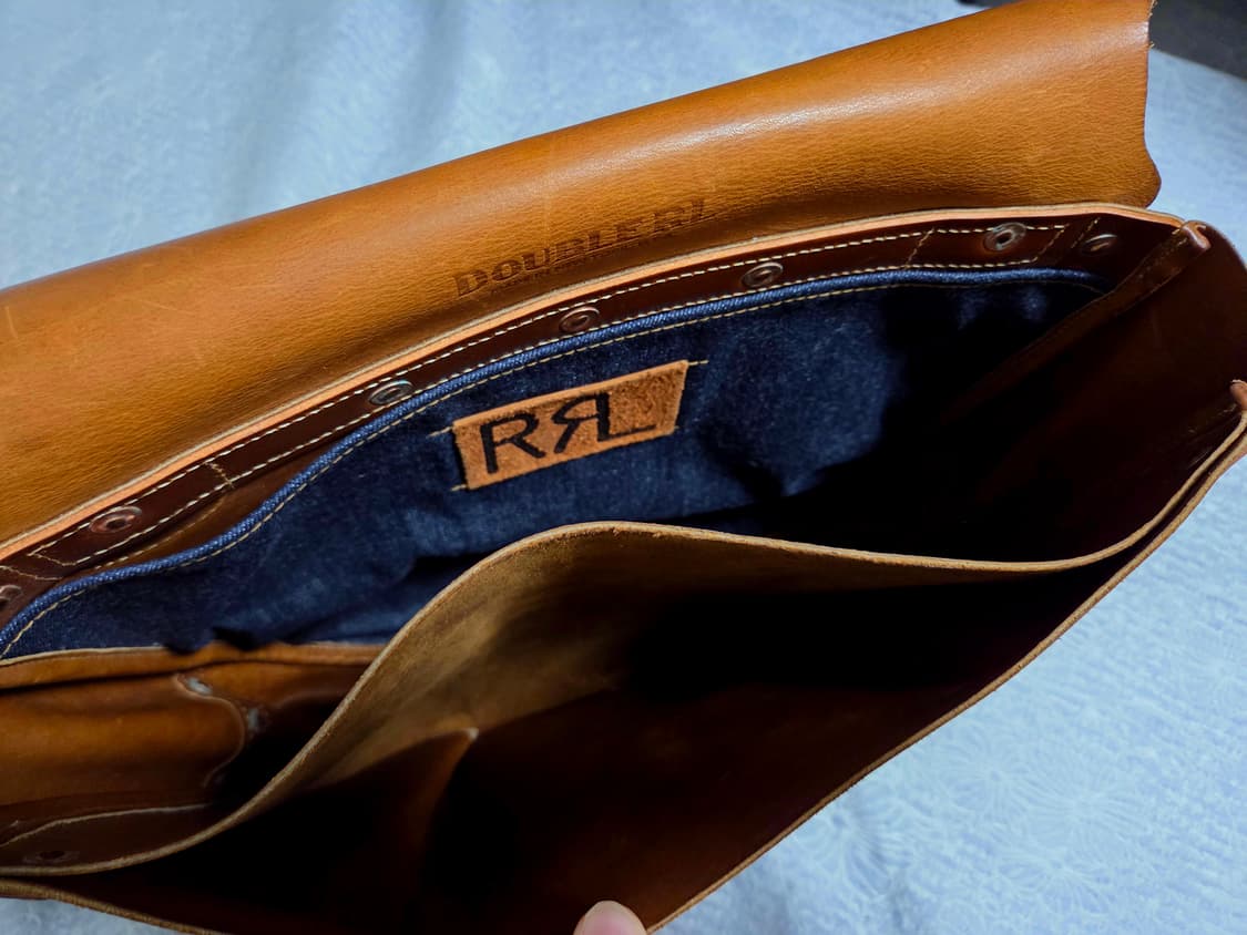 rrl 더블알엘 러프아웃 스웨이드 메신저백/크로스백 팝니다. 상품이미지9