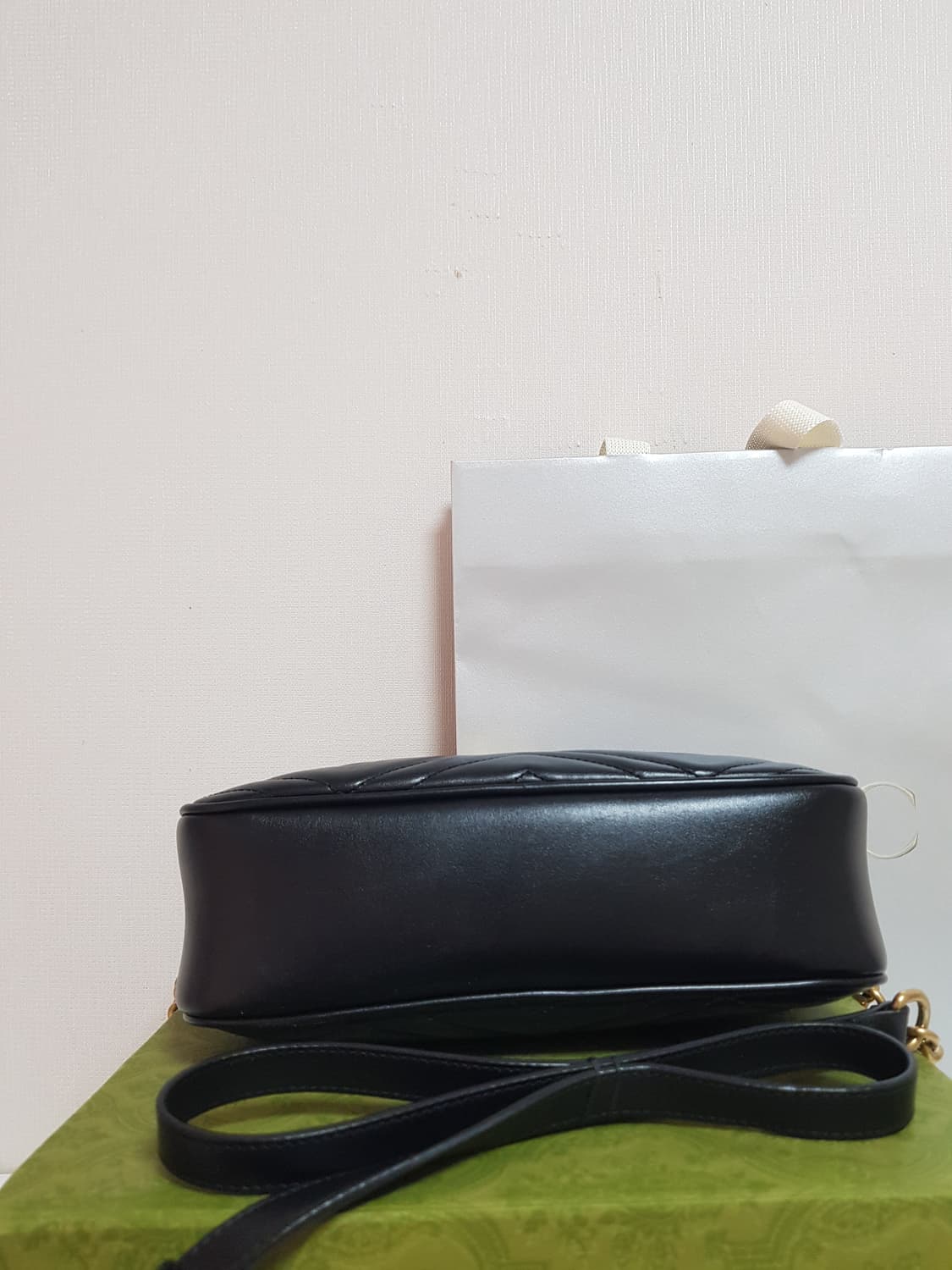 구찌 마틀라세 스몰 ㅡ 실착 5회 미만 상품이미지8