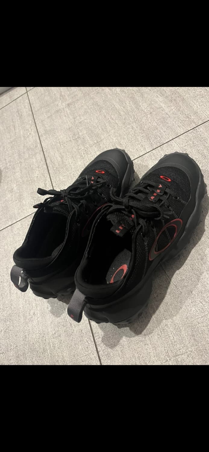 오클리 엣지 플렉스 블랙 245 상품이미지4