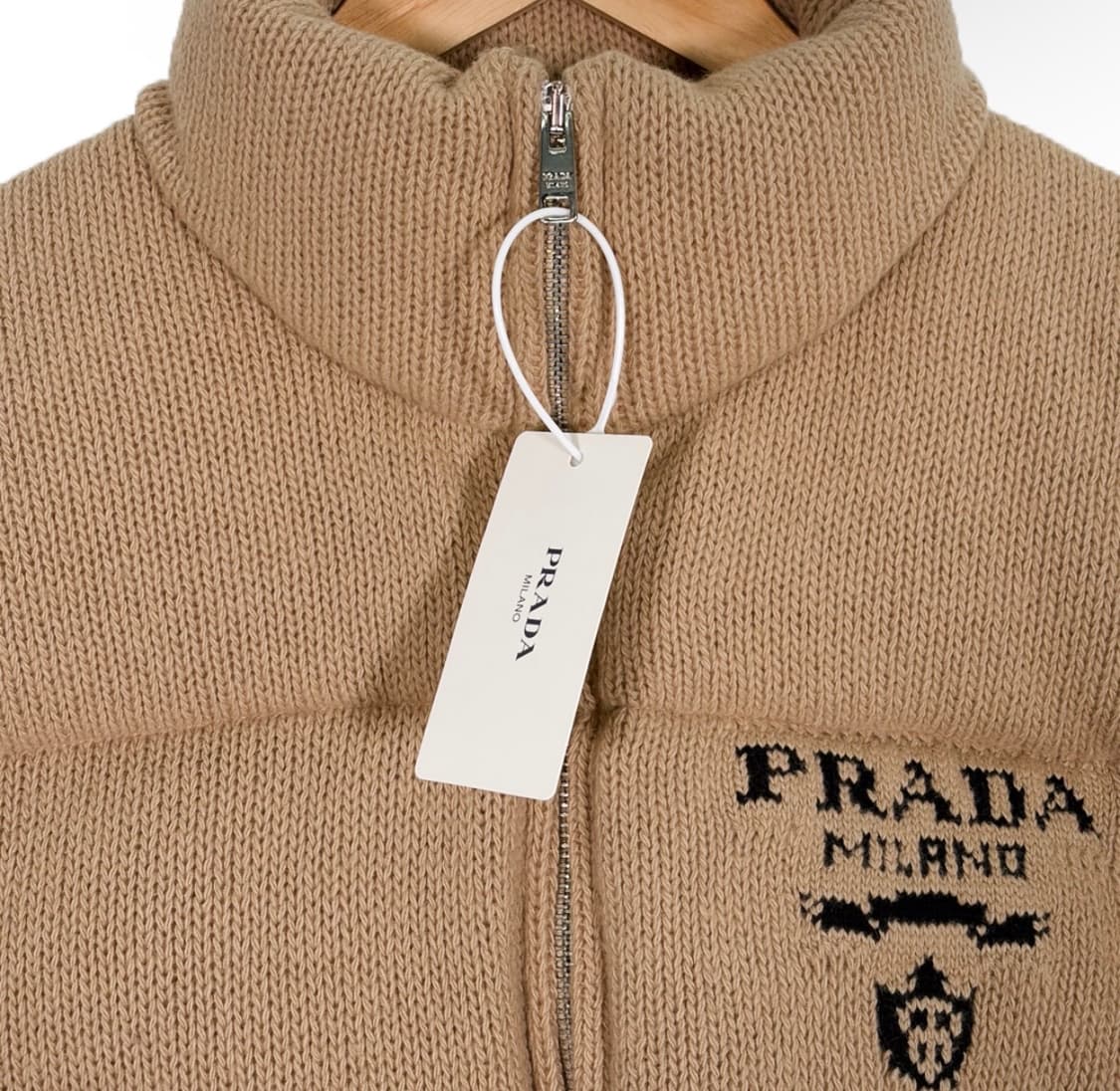 [38] 프라다 여성 캐시미어 니트 다운 숏 패딩 자켓 알비노 화이트 상품이미지4