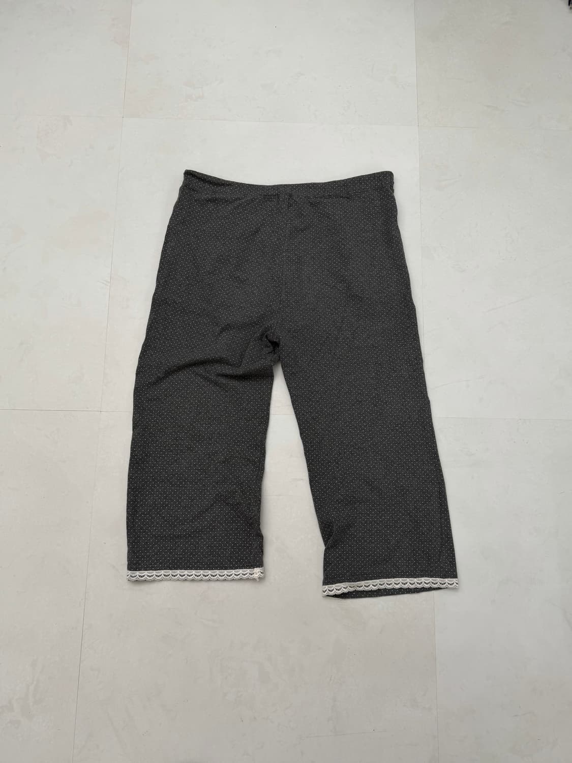 그레이 도트 밑단 레이스 8부 팬츠 상품이미지8