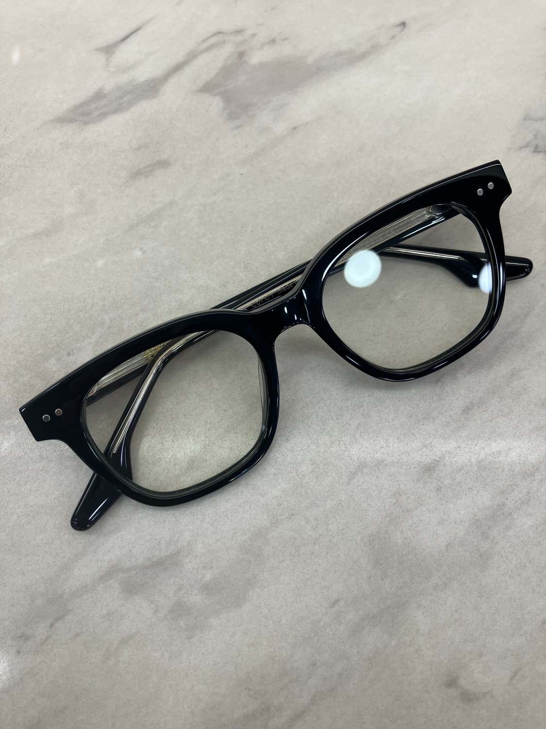 하츠 Hatz 블랙 웰링턴 메탈렉 뿔테 안경 상품이미지1