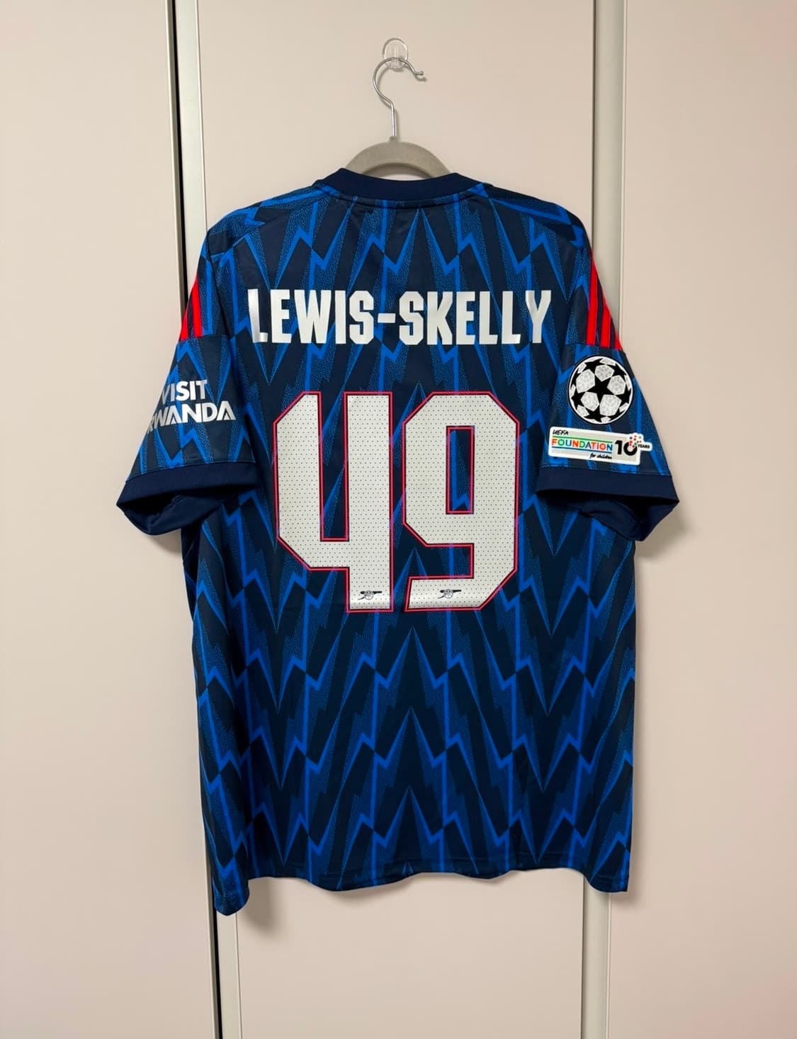 25-26 아스날 어웨이 국내XL 루이스 스켈리 판매 상품이미지1