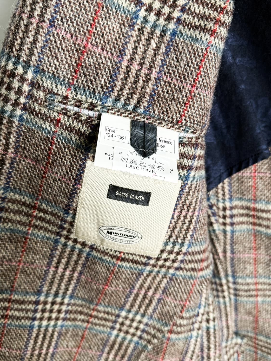 Montedoro Giacco 3-Button Wool Blazer  상품이미지6