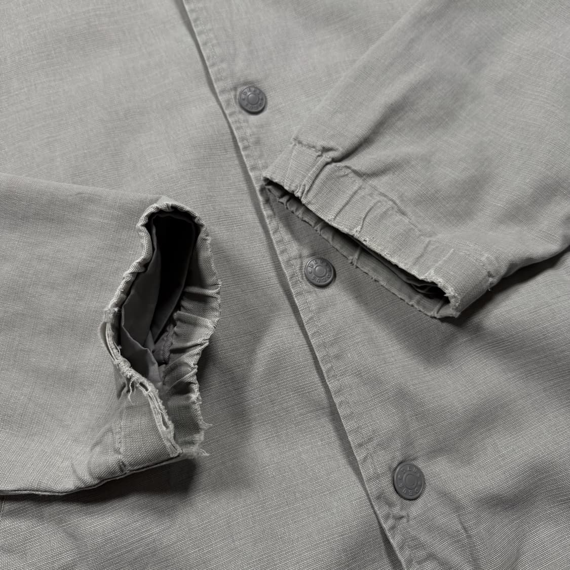 데우스 엑스 마키나 빅로고 코치자켓 상품이미지4