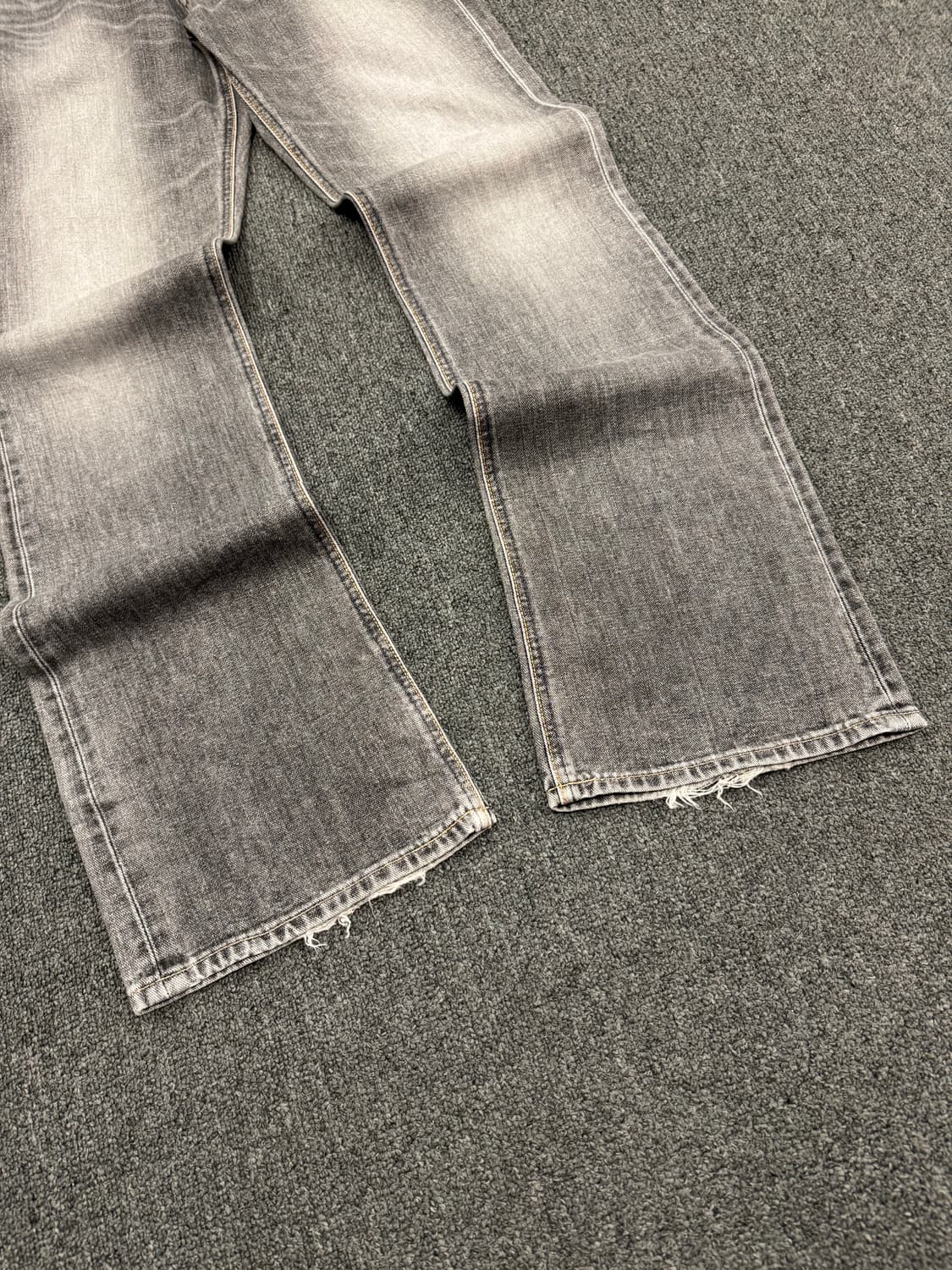 32)LEE 빈티지 워싱 그레이 부츠컷 데님팬츠 상품이미지3