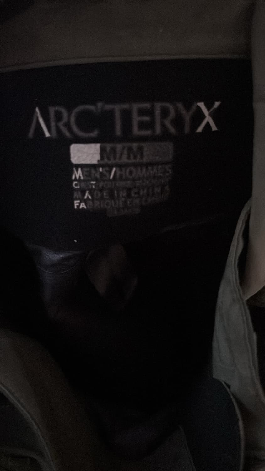 (유일 매물)아크테릭스 세타 1세대 ar 카키 바람막이 자켓 상품이미지3