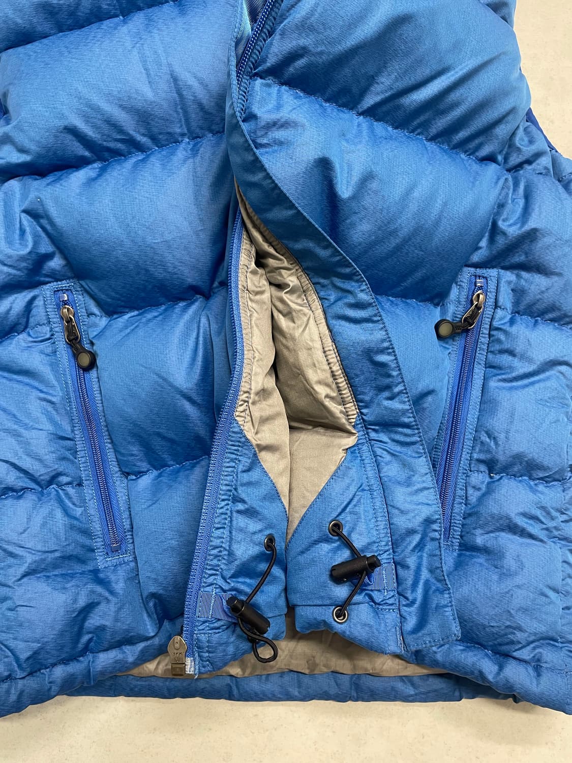 [M] 파타고니아 빈티지 패커블 다운 베스트 블루 상품이미지4