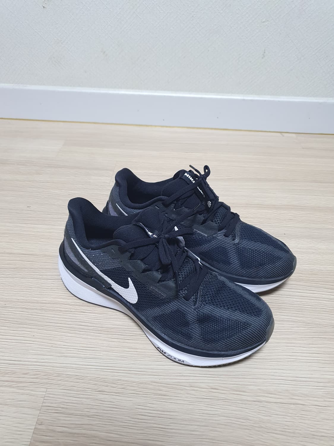 나이키 스트럭처 25 운동화 255 상품이미지2