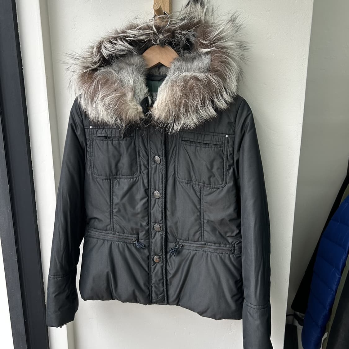 16002 - 막스마라 후드 퍼 다운 자켓 상품이미지2