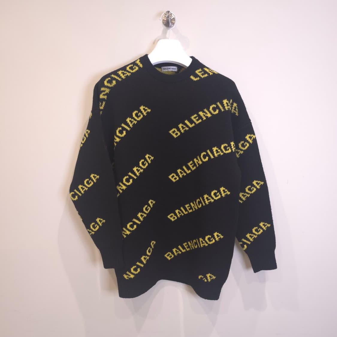 [중고/정품] 발렌시아가 로고 니트 상품이미지1