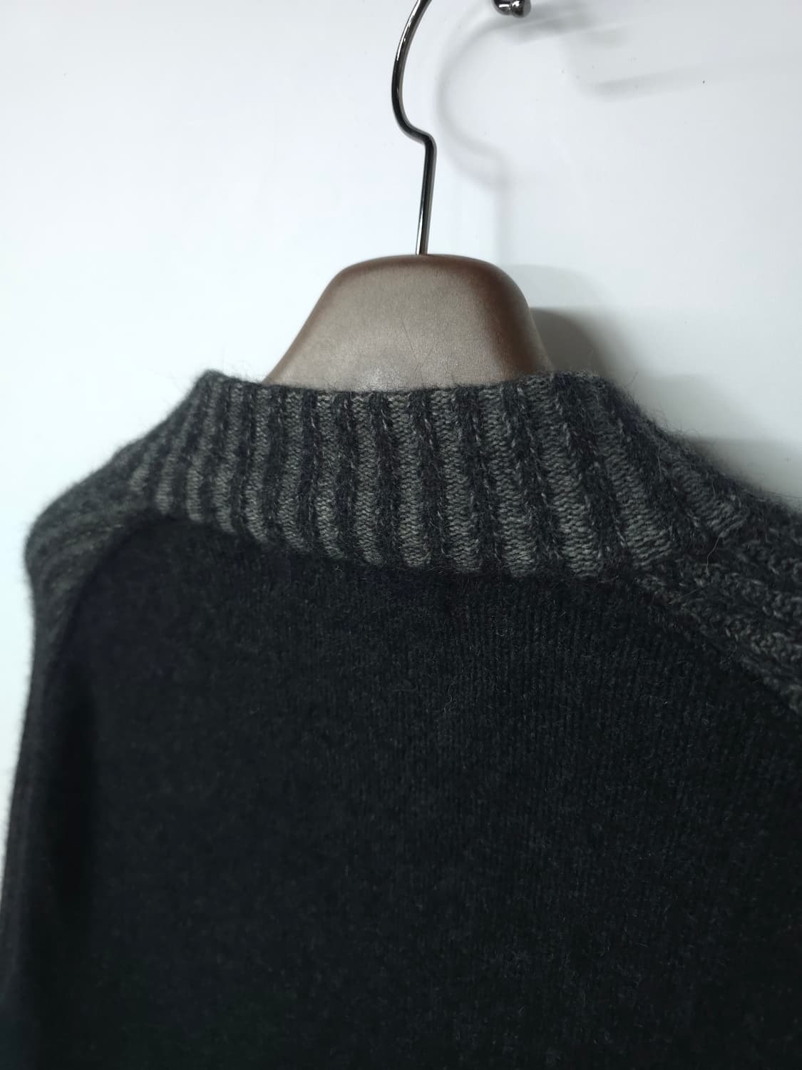 메리노밍크 배색 니트집업(남성100) 상품이미지9