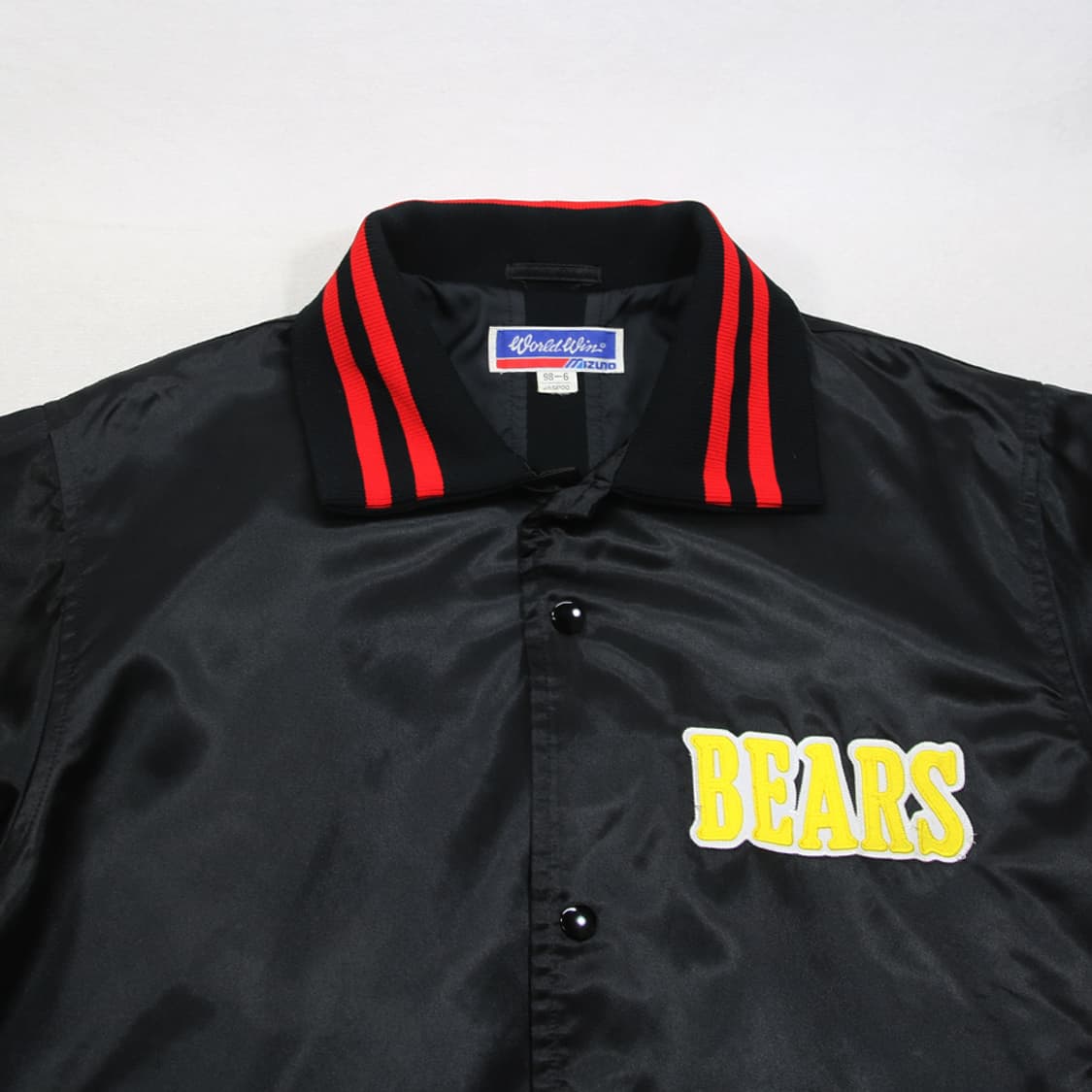 (착용컷) 미즈노 스타디움 자켓 (남성용 100) 상품이미지5